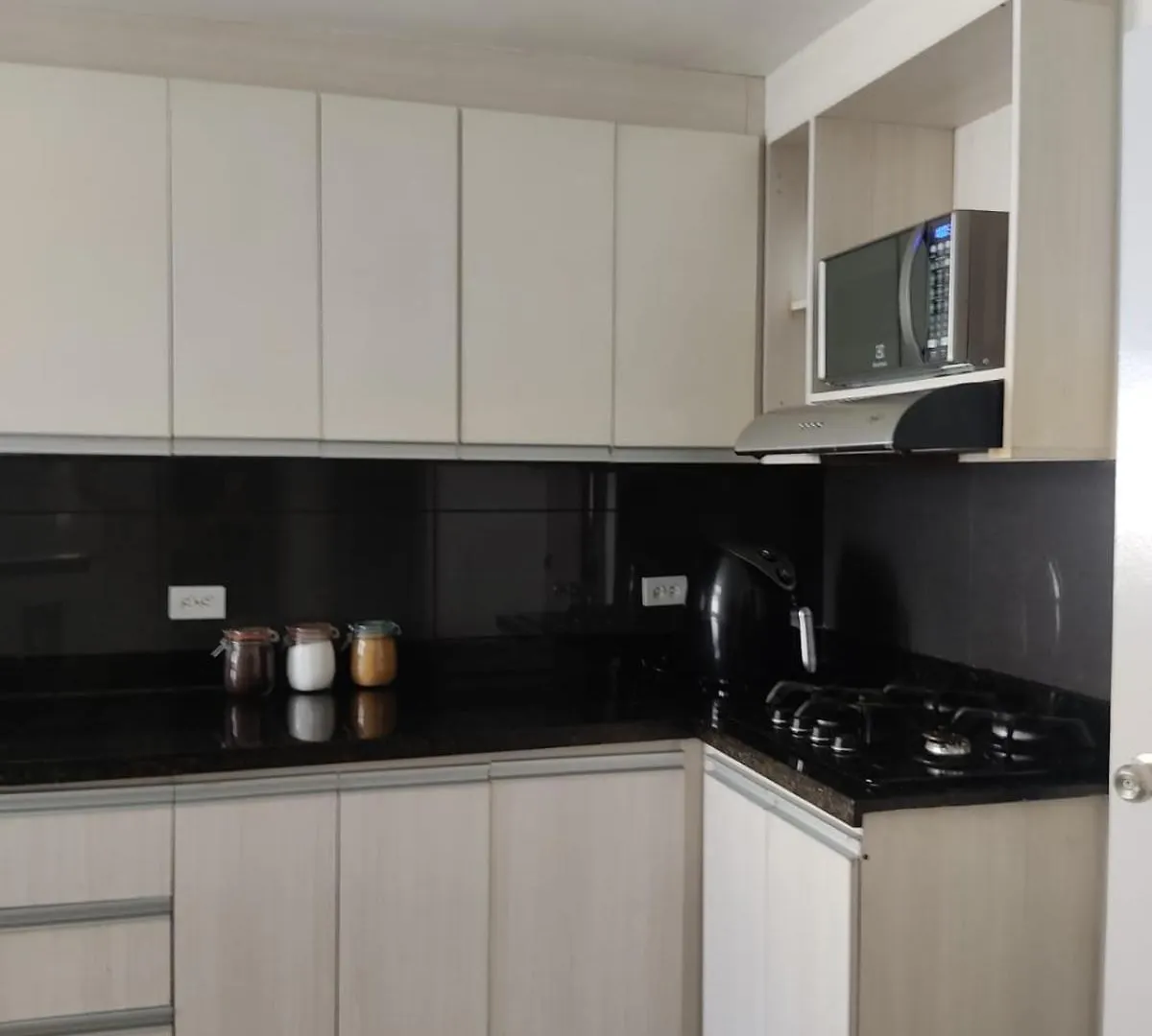 Apartamento El Poblado, La Frontera Medellín