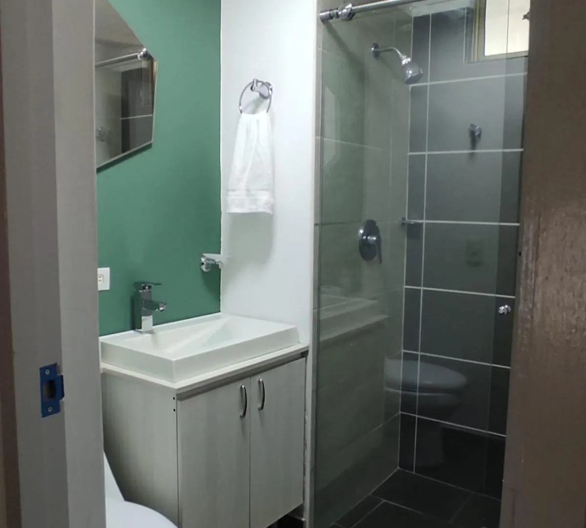 Apartamento El Poblado, La Frontera Medellín