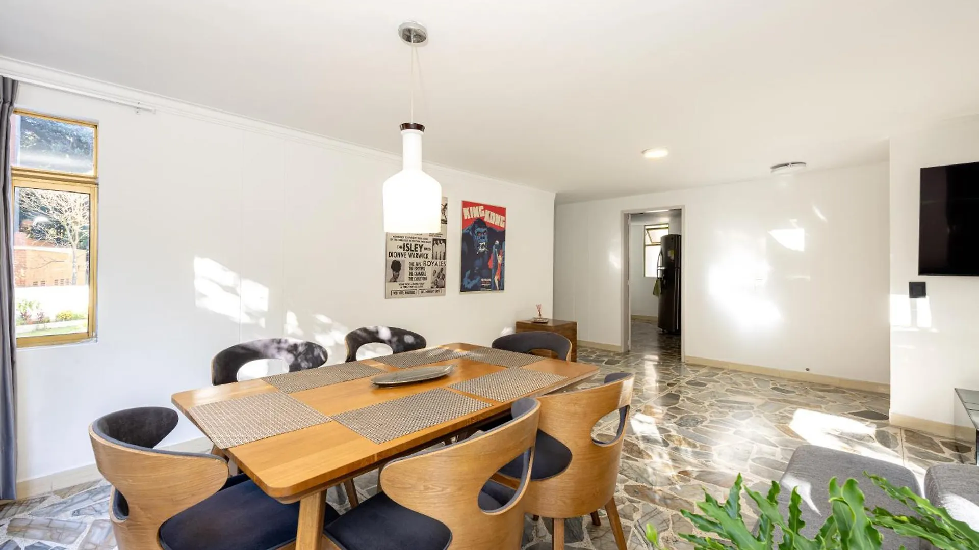 Apartamento El Poblado, La Frontera Medellín