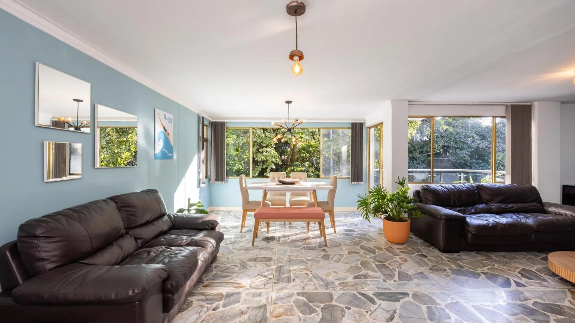Apartamento El Poblado, La Frontera Medellín
