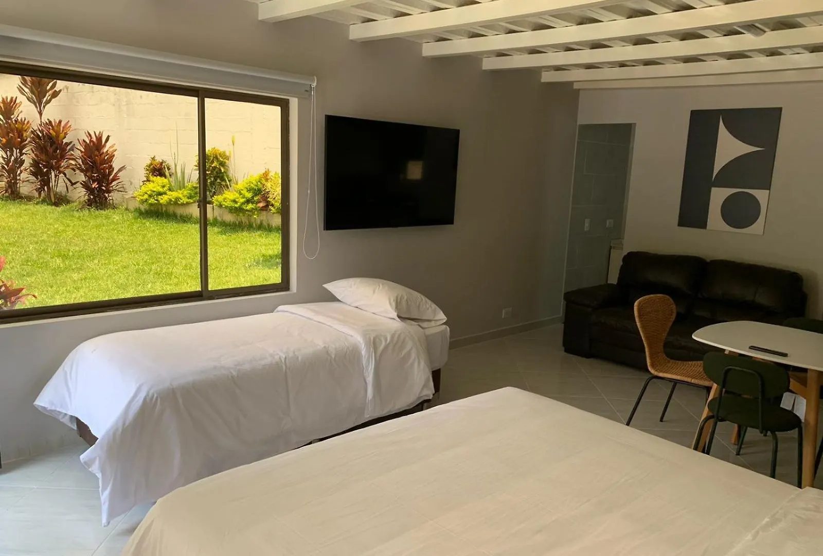 Apartamento El Poblado, La Frontera Medellín