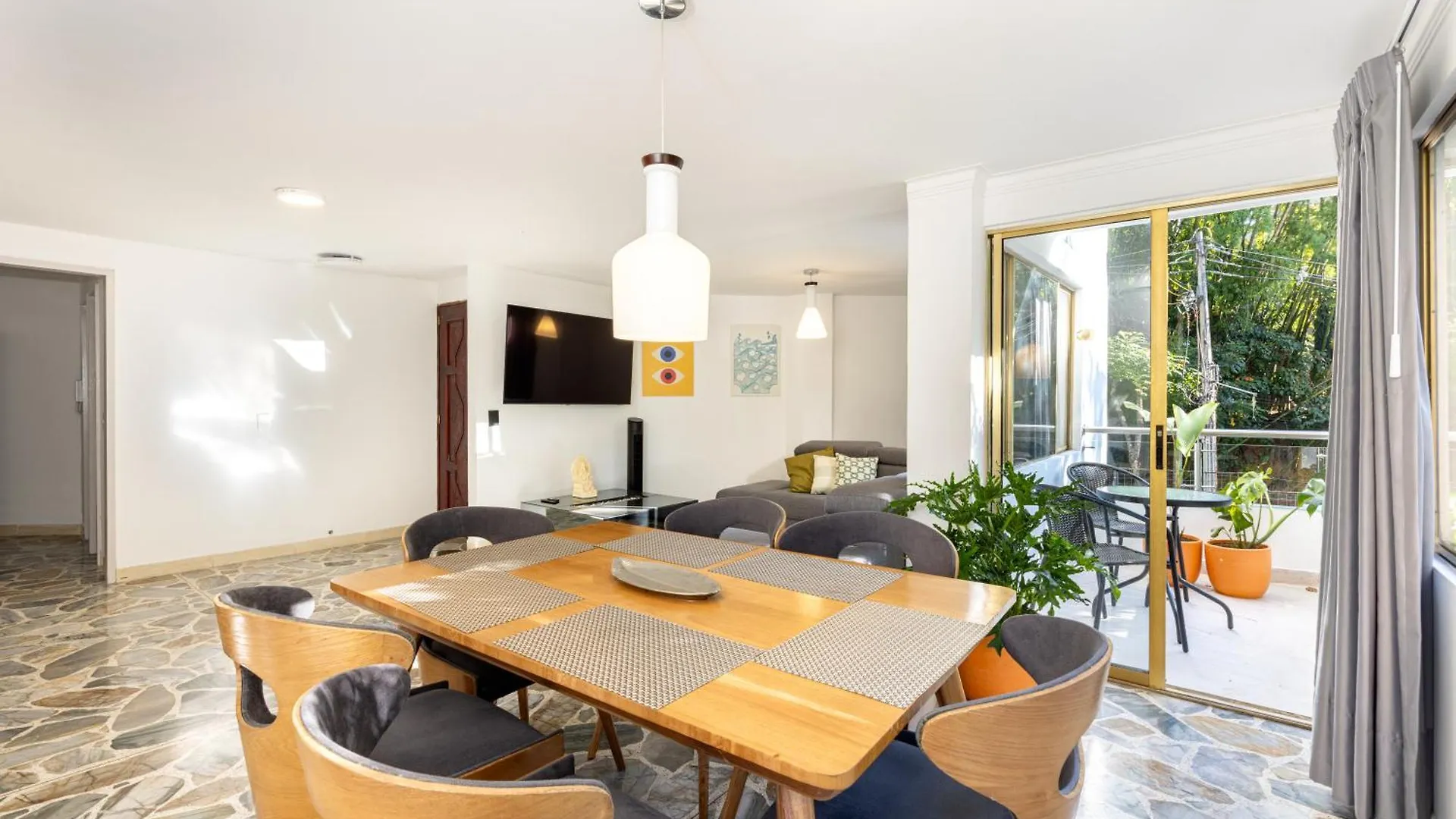 El Poblado, La Frontera Apartment Medellin Colombia