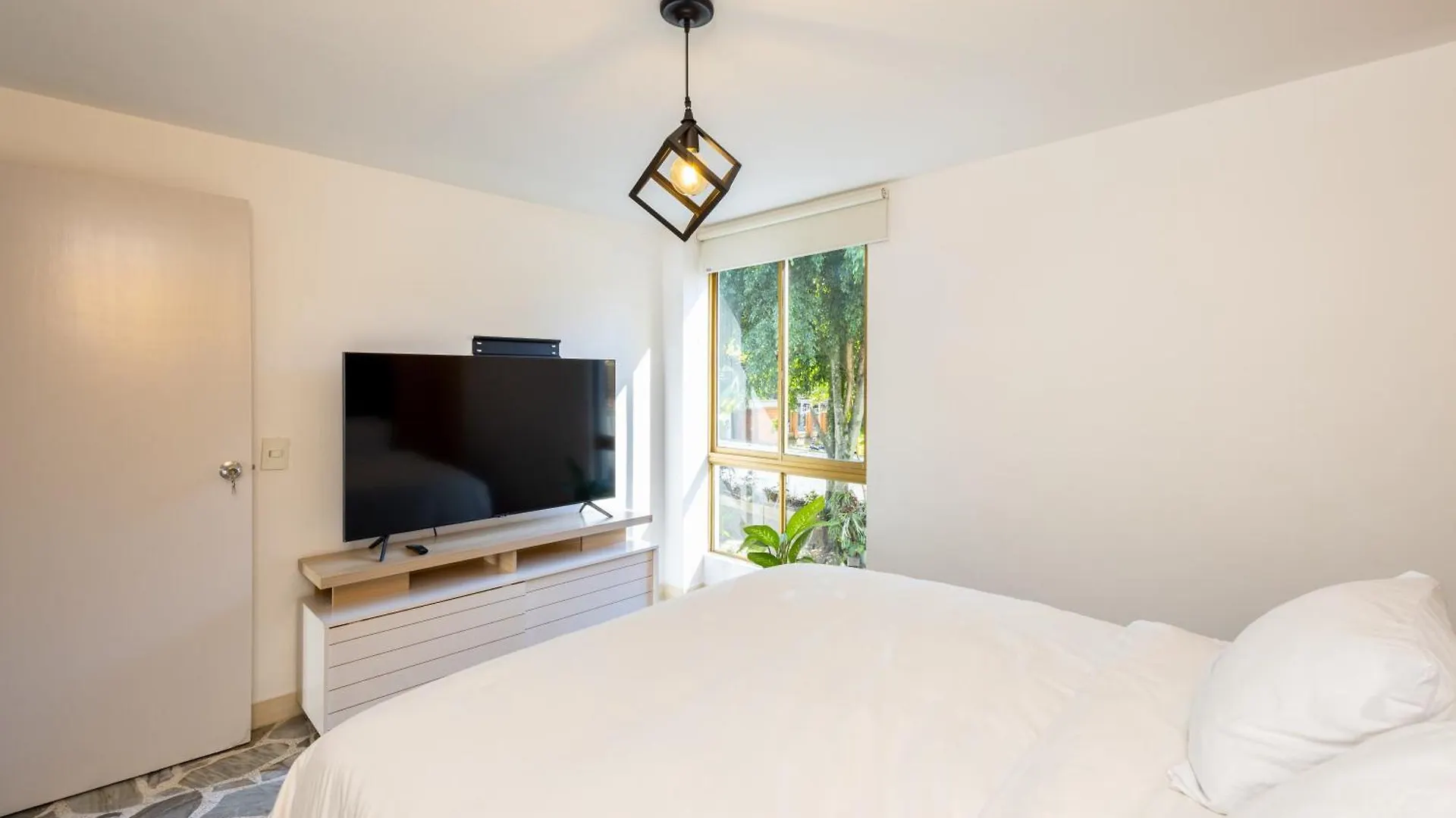 Apartament El Poblado, La Frontera Medellín 0*,